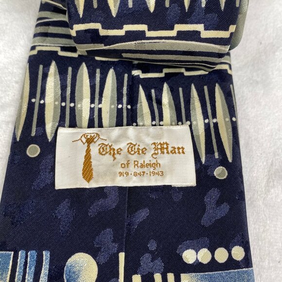 The Tie Man Men's Silk Geometric Pattern Navy Blue Tie 57.5x4 - Picture 3 of 5